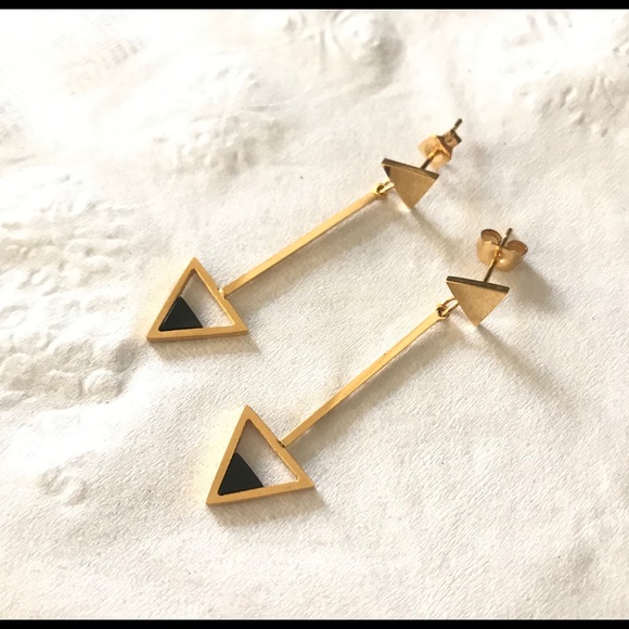 Jewelry - Gold "Arrow" Earrings | Japanese Sutairu - New!